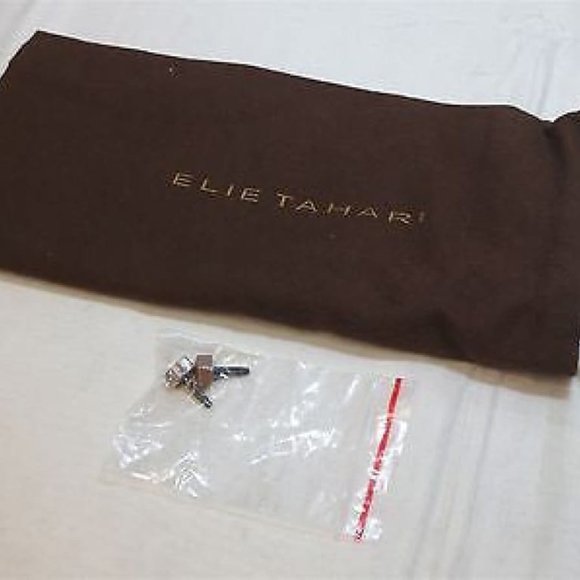 NWOT - ELIE TAHARI Women's Cleopatra Platform Sandal -White Leather - - Picture 5 of 5